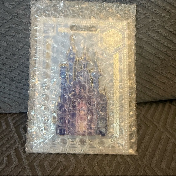 NEW Disney Castle Collection Series 1/10 Limited Cinderella Castle Jumbo Pin - Picture 15 of 15